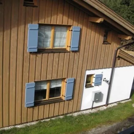 Gepflegtes In Ruhiger Lage, Mit Balkon, Terrasse