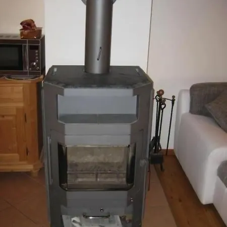 Prázdninový dům Gepflegtes In Ruhiger Lage, Mit Balkon, Terrasse
