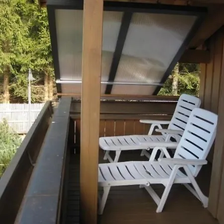 Prázdninový dům Gepflegtes In Ruhiger Lage, Mit Balkon, Terrasse *